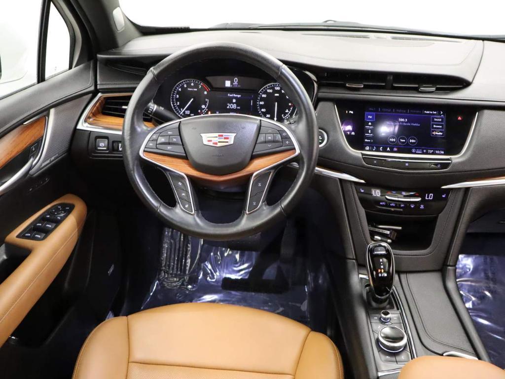 used 2021 Cadillac XT5 car, priced at $33,995