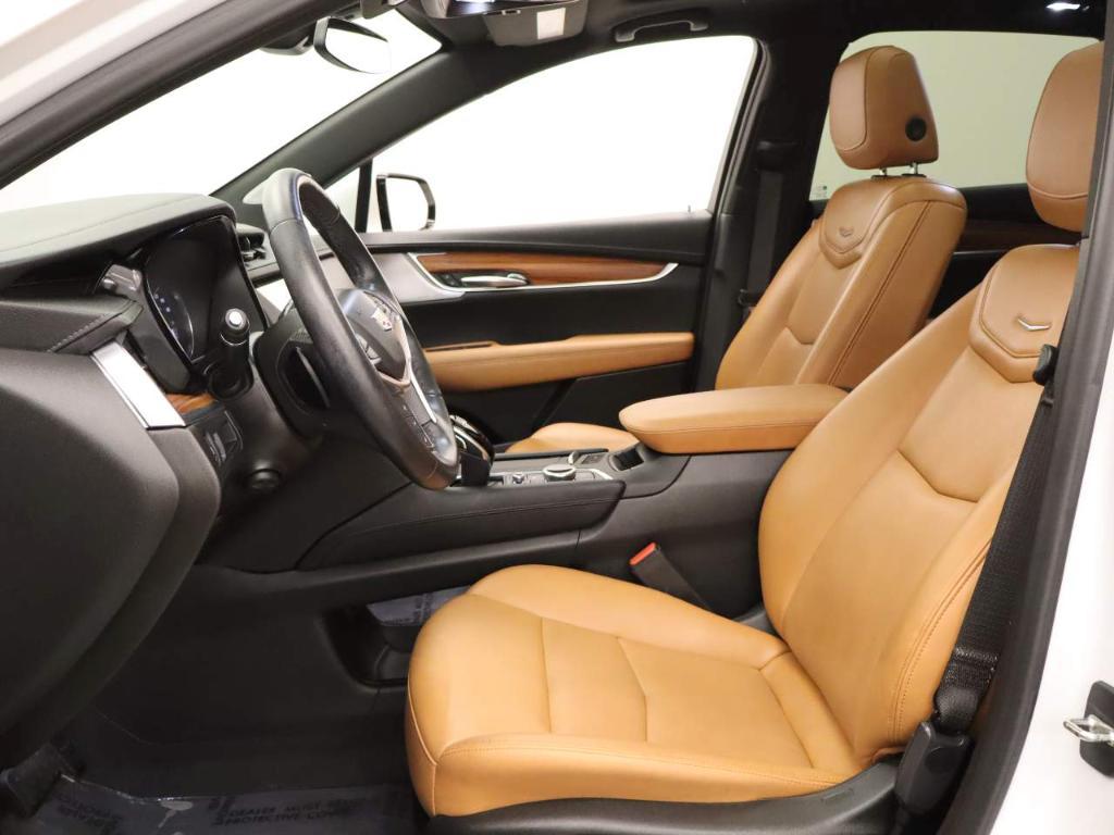 used 2021 Cadillac XT5 car, priced at $33,995