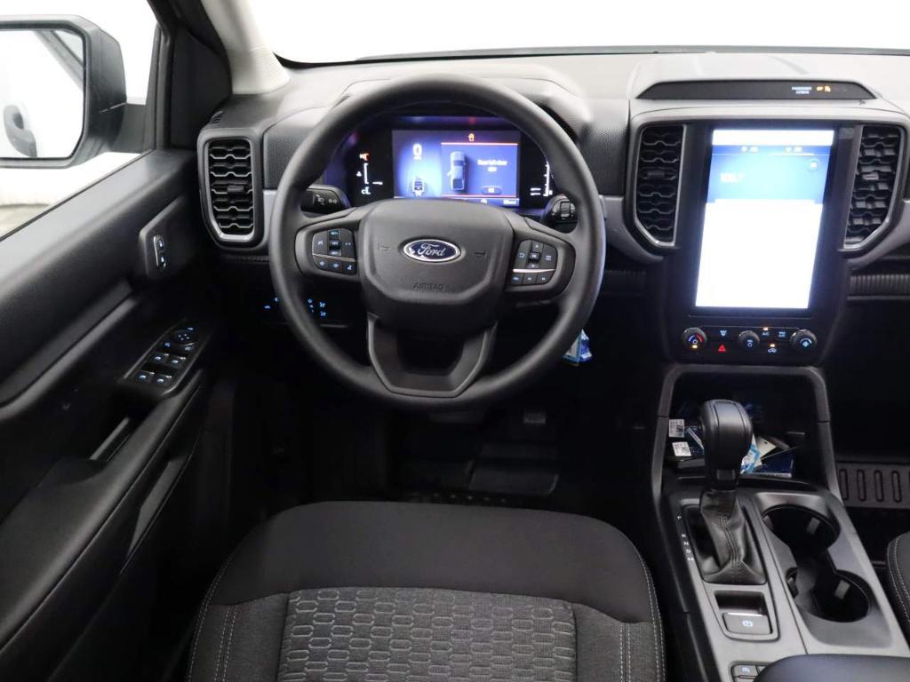 new 2025 Ford Ranger car, priced at $32,005