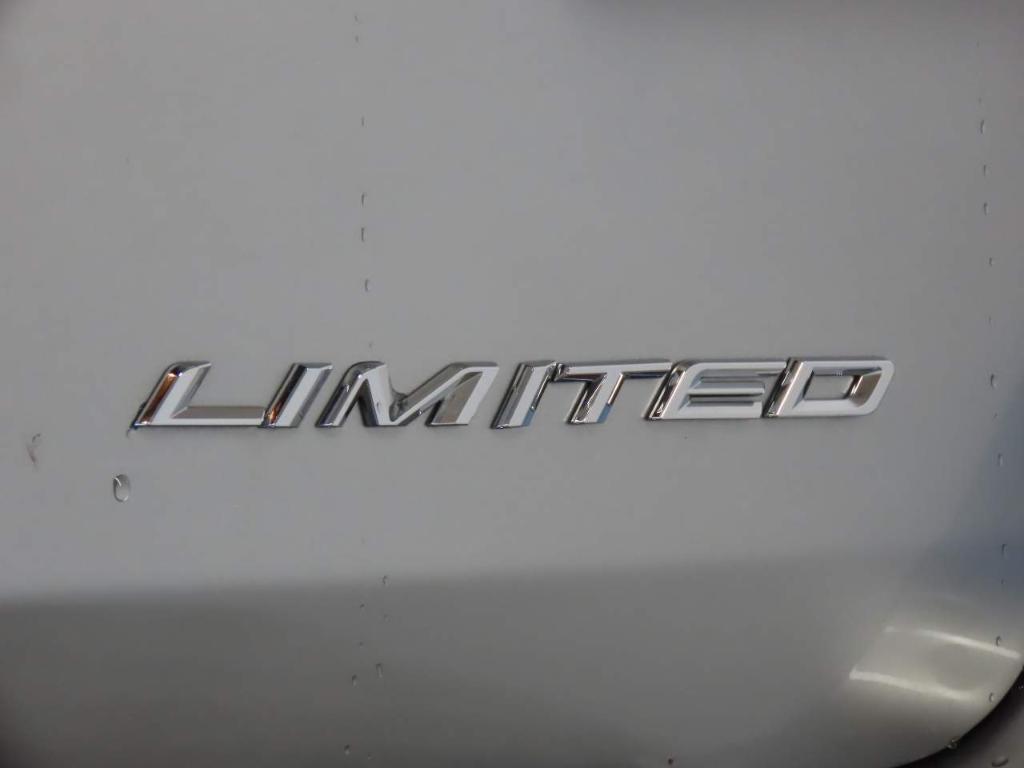 used 2023 Ford Explorer car, priced at $30,926
