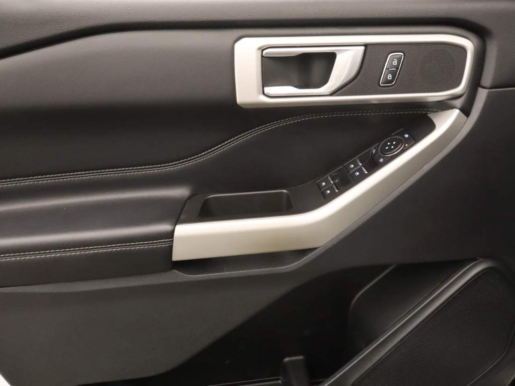 used 2021 Ford Explorer car, priced at $25,995