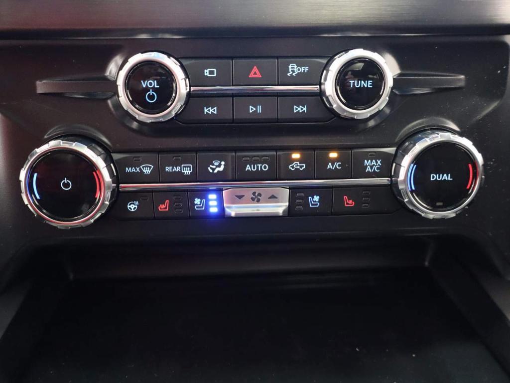 new 2025 Ford F-250 car, priced at $90,475