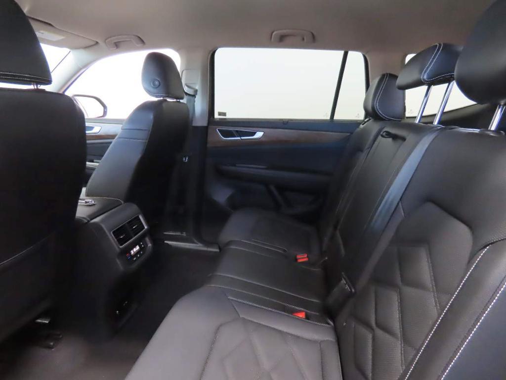 used 2024 Volkswagen Atlas car, priced at $31,940