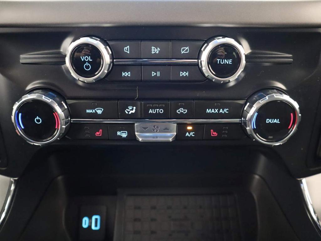 new 2024 Ford F-150 car, priced at $60,813