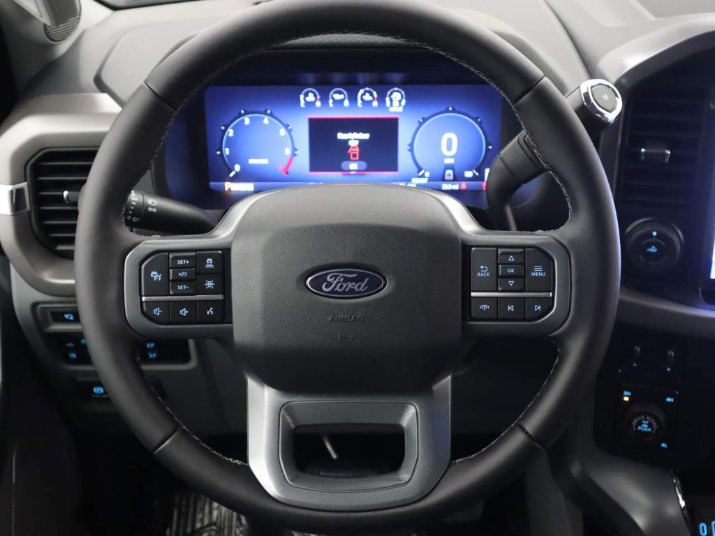 new 2024 Ford F-150 car, priced at $60,813