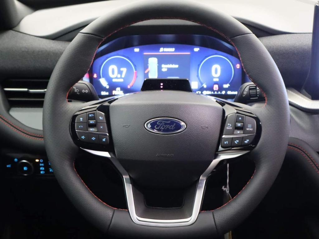 new 2025 Ford Explorer car, priced at $46,895