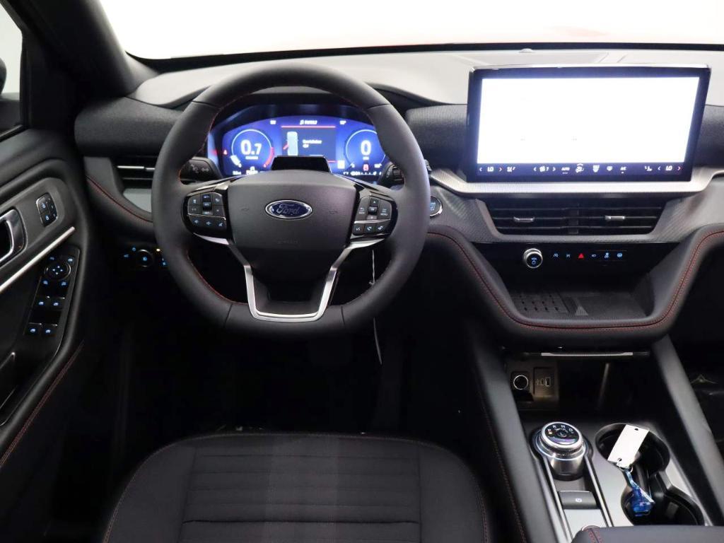 new 2025 Ford Explorer car, priced at $46,895