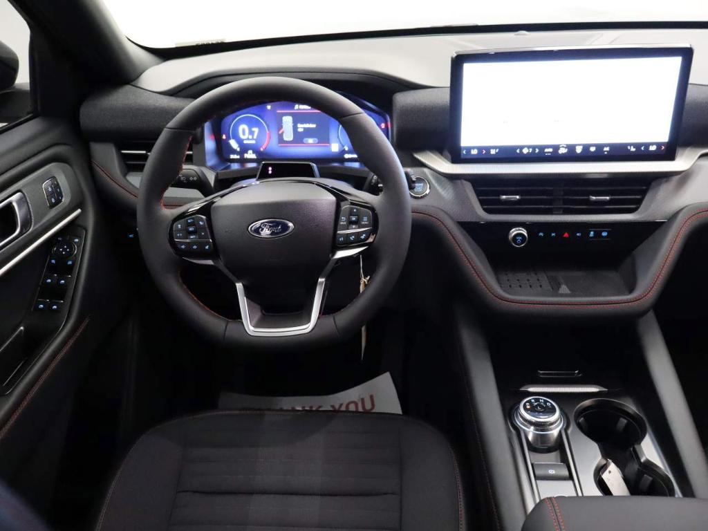 new 2025 Ford Explorer car, priced at $50,600