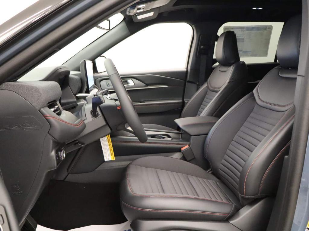 new 2025 Ford Explorer car, priced at $50,600
