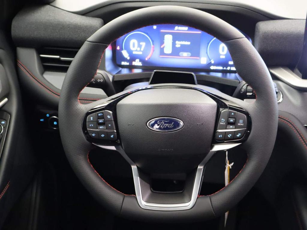 new 2025 Ford Explorer car, priced at $50,600
