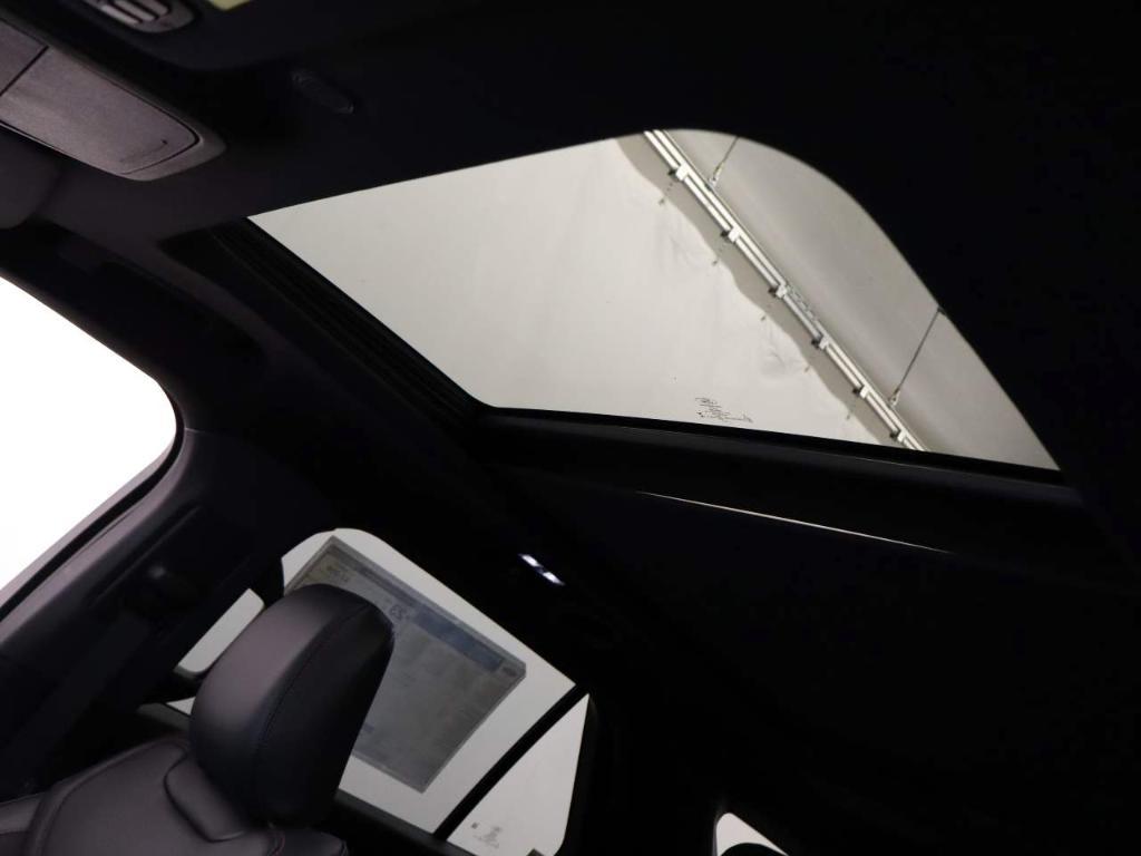new 2025 Ford Explorer car, priced at $50,600