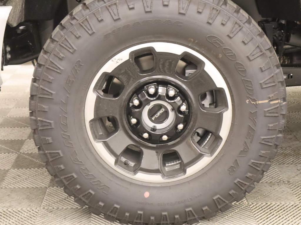 new 2025 Ford F-350 car, priced at $74,185