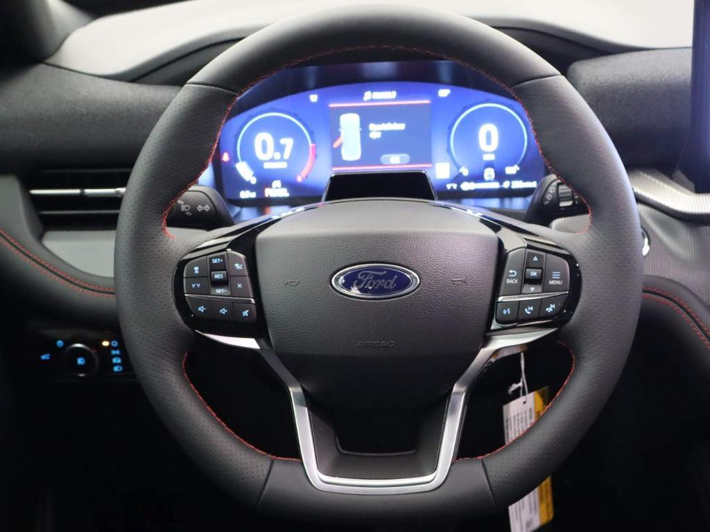 new 2025 Ford Explorer car, priced at $47,400