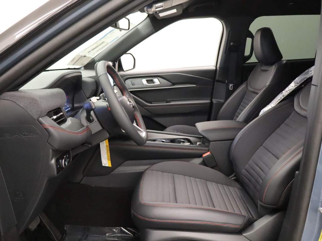 new 2025 Ford Explorer car, priced at $47,400