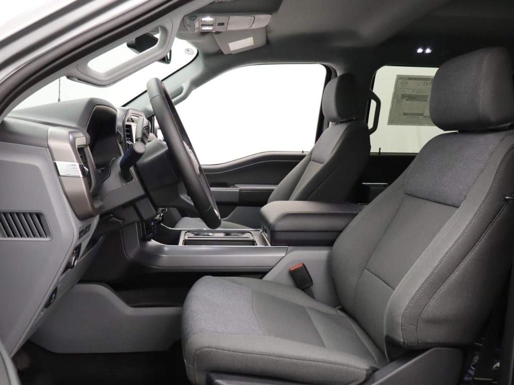 new 2024 Ford F-150 car, priced at $50,672