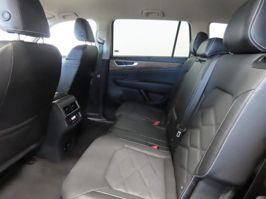 used 2024 Volkswagen Atlas car, priced at $30,243