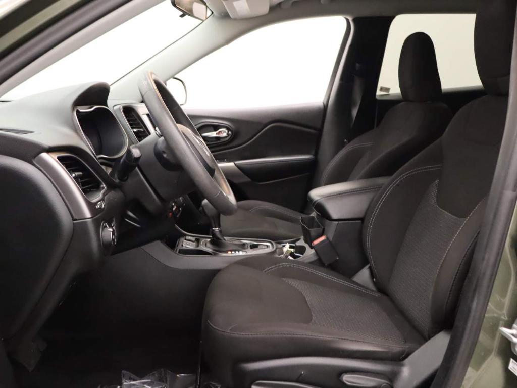used 2019 Jeep Cherokee car, priced at $16,521