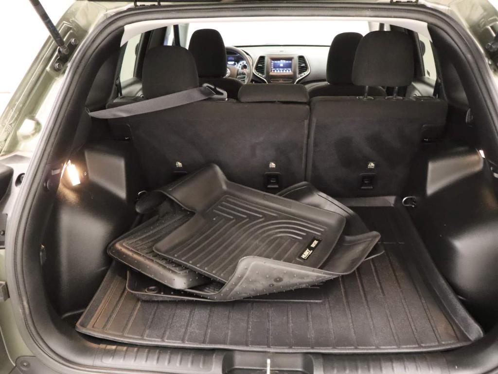 used 2019 Jeep Cherokee car, priced at $16,521
