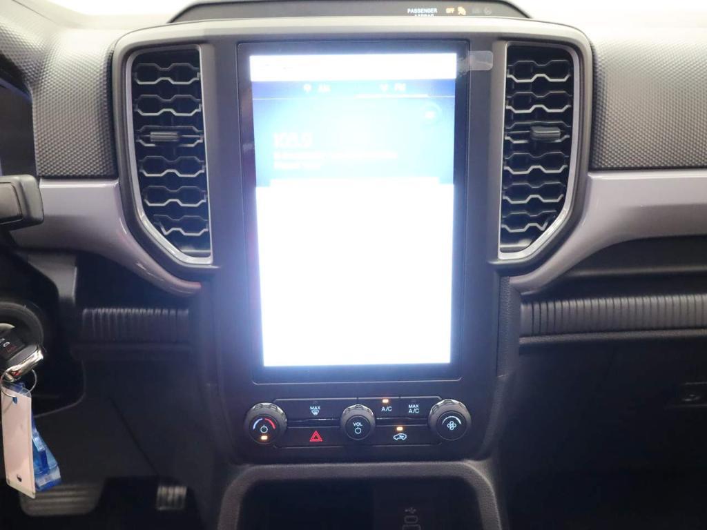 new 2025 Ford Ranger car, priced at $31,390