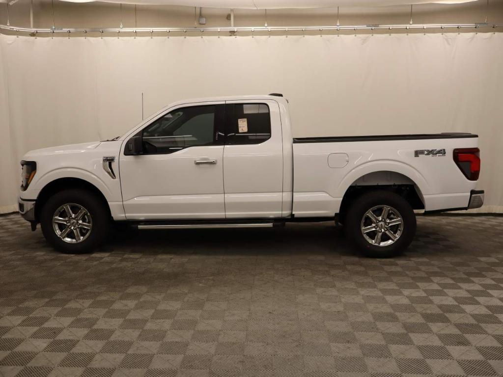 new 2024 Ford F-150 car, priced at $52,555