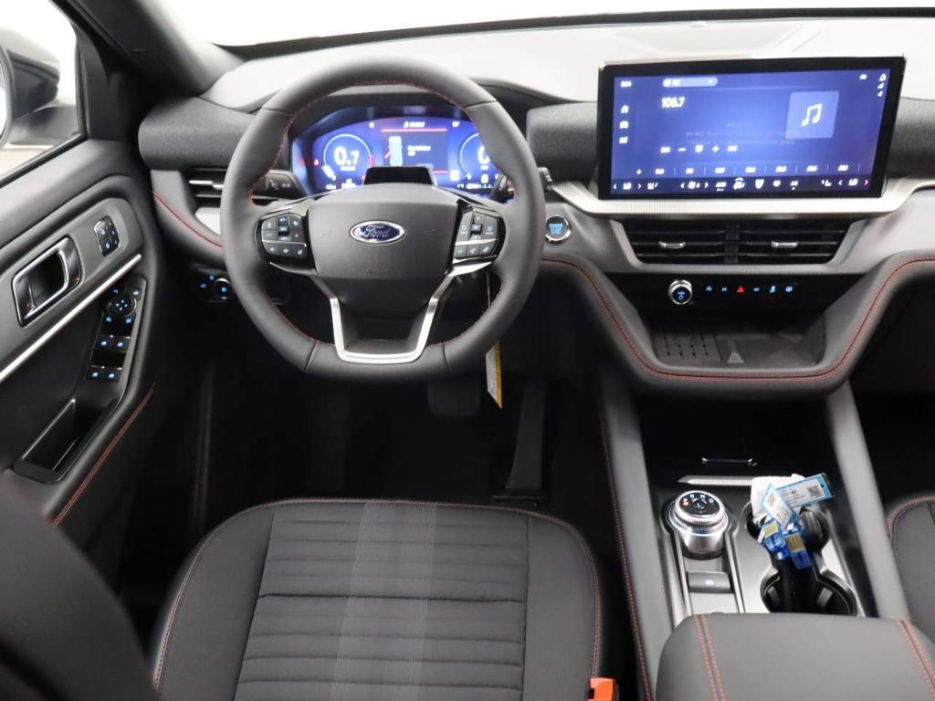 new 2025 Ford Explorer car, priced at $48,220