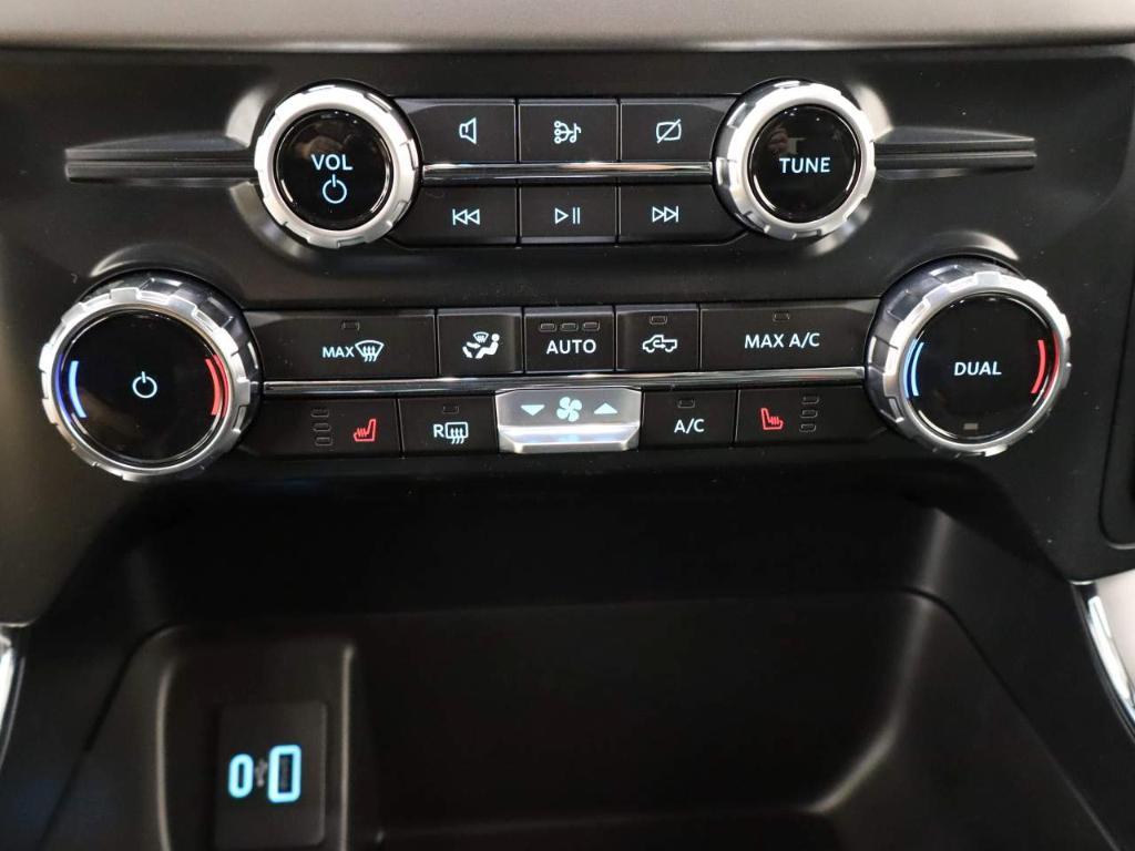 new 2024 Ford F-150 car, priced at $50,672