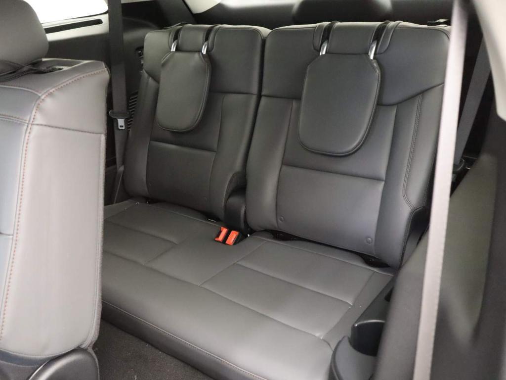 new 2025 Ford Explorer car, priced at $45,085