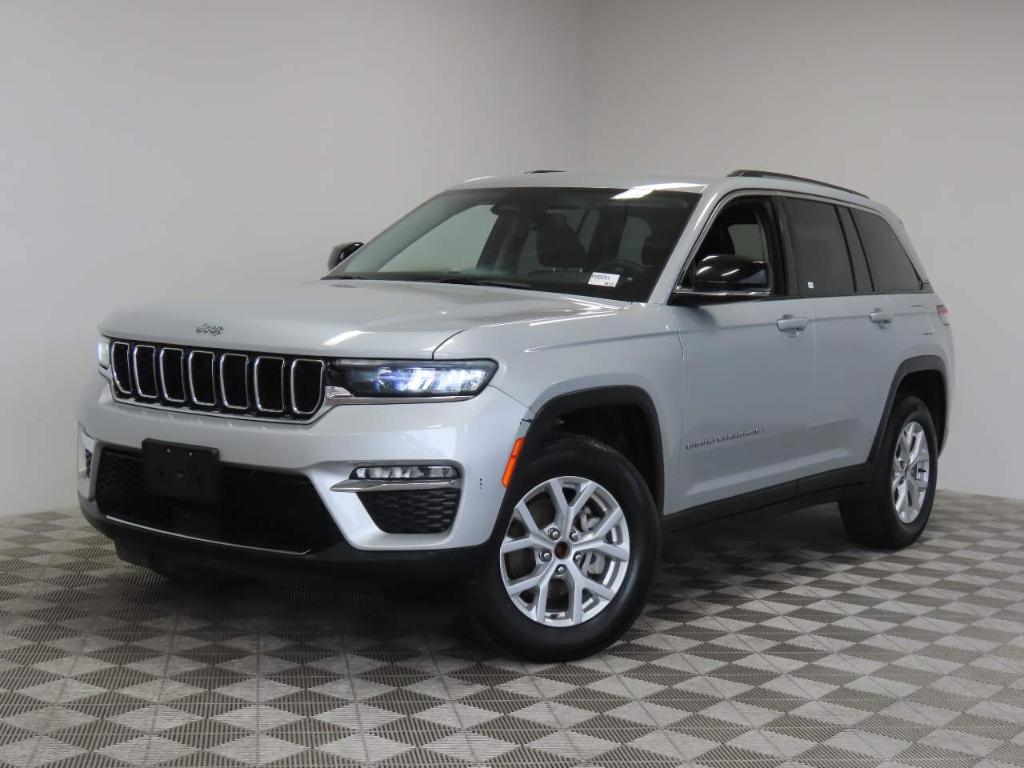 used 2023 Jeep Grand Cherokee car, priced at $29,745