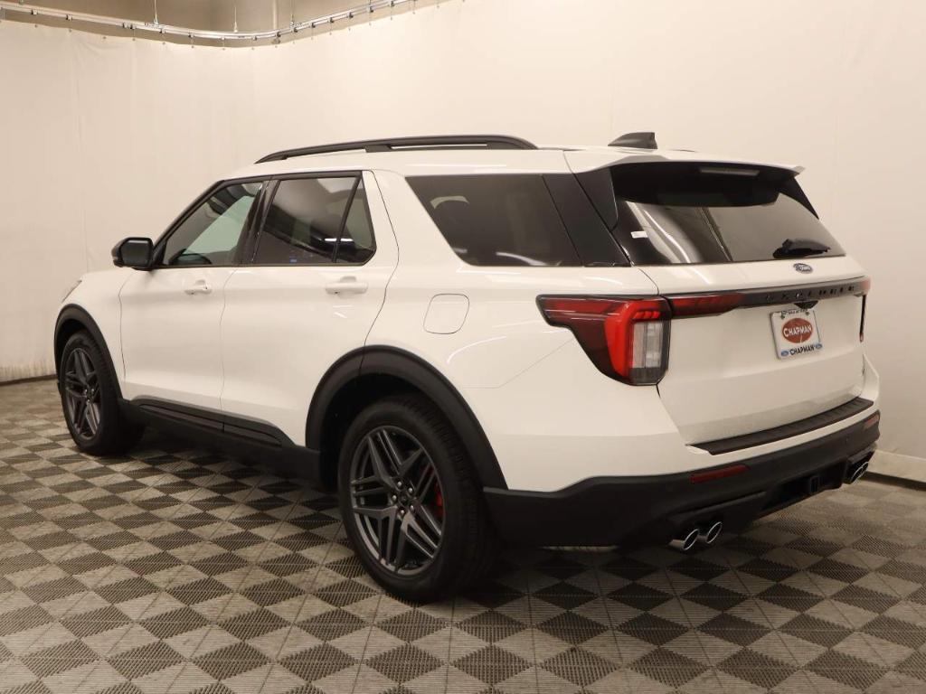 new 2025 Ford Explorer car, priced at $59,855