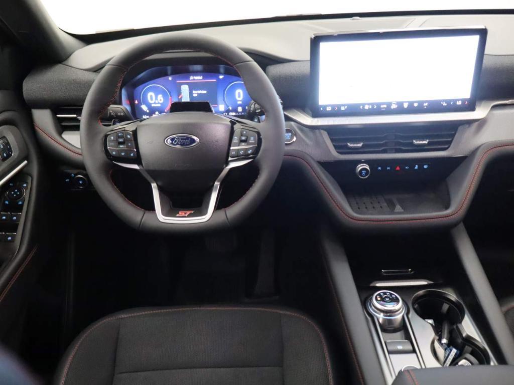 new 2025 Ford Explorer car, priced at $60,310