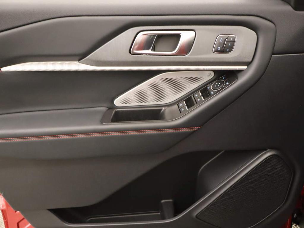 new 2025 Ford Explorer car, priced at $59,555