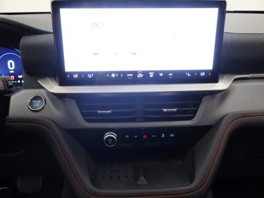 new 2025 Ford Explorer car, priced at $59,555