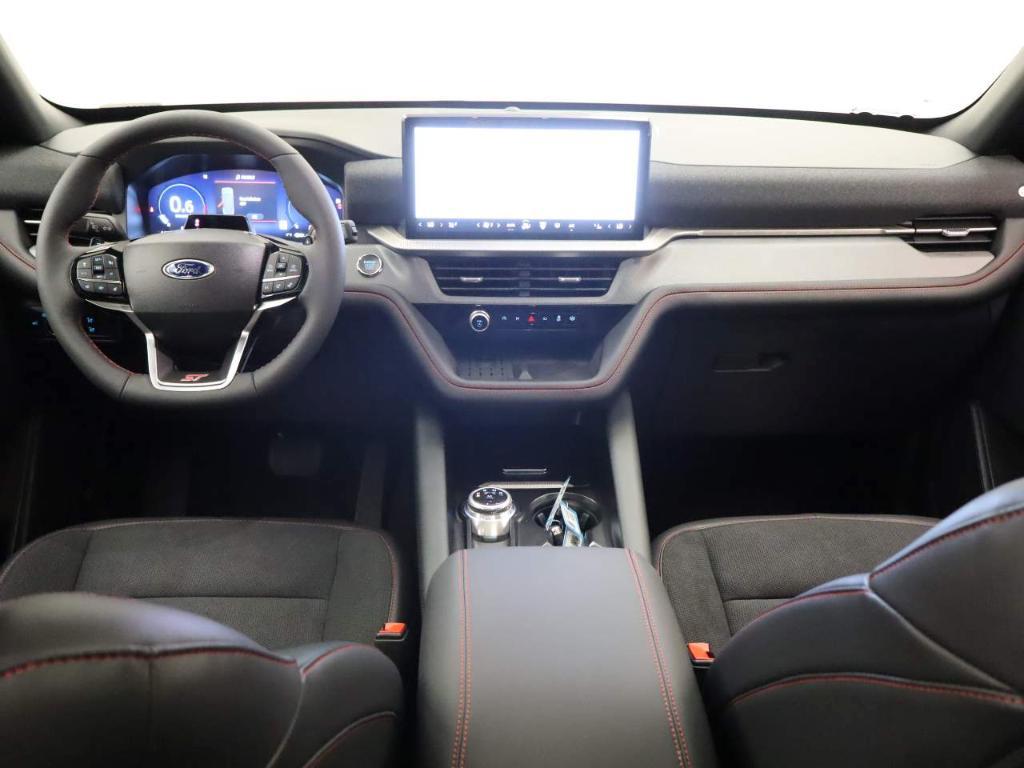 new 2025 Ford Explorer car, priced at $59,555