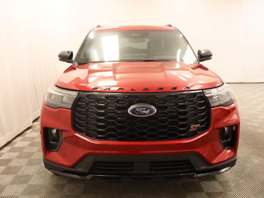 new 2025 Ford Explorer car, priced at $59,555
