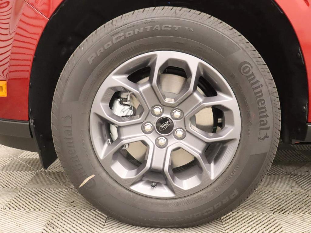 new 2025 Ford Maverick car, priced at $32,550
