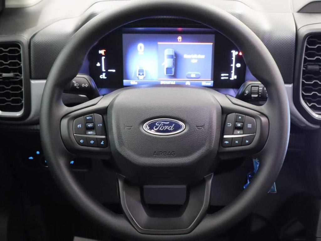 new 2025 Ford Ranger car, priced at $32,005