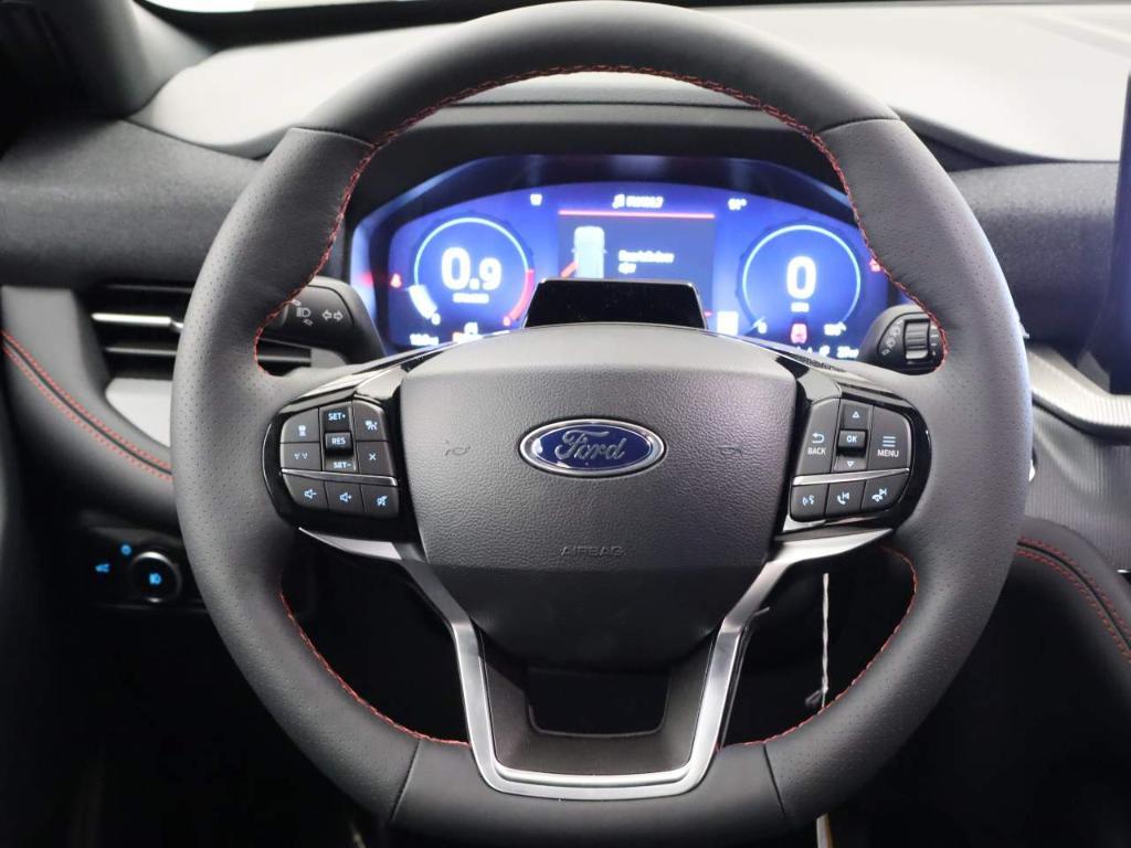 new 2025 Ford Explorer car, priced at $43,685