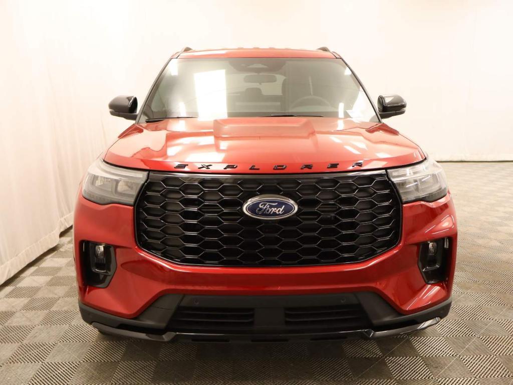 new 2025 Ford Explorer car, priced at $43,685