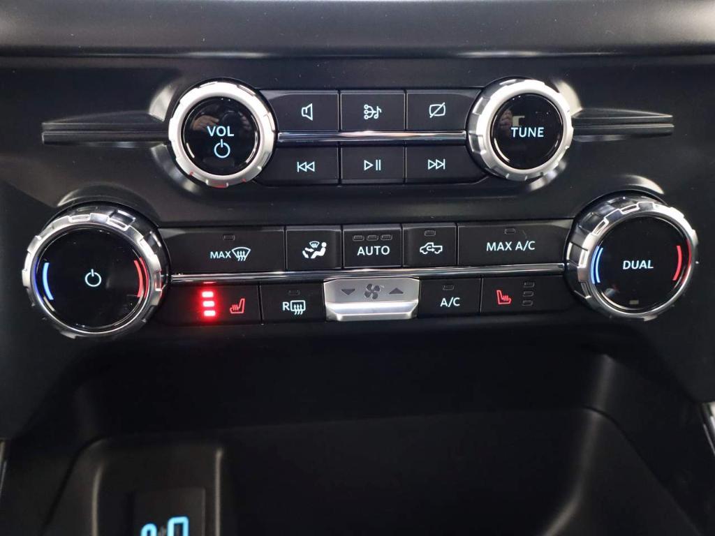 new 2024 Ford F-150 car, priced at $49,353