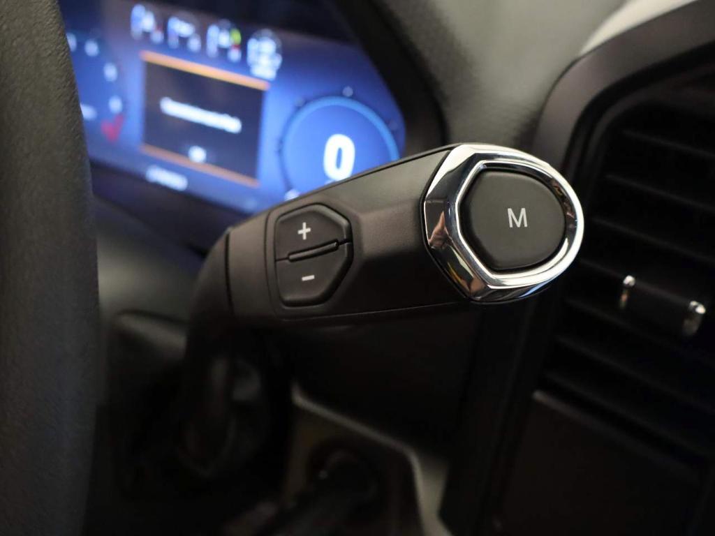 new 2025 Ford F-150 car, priced at $40,045