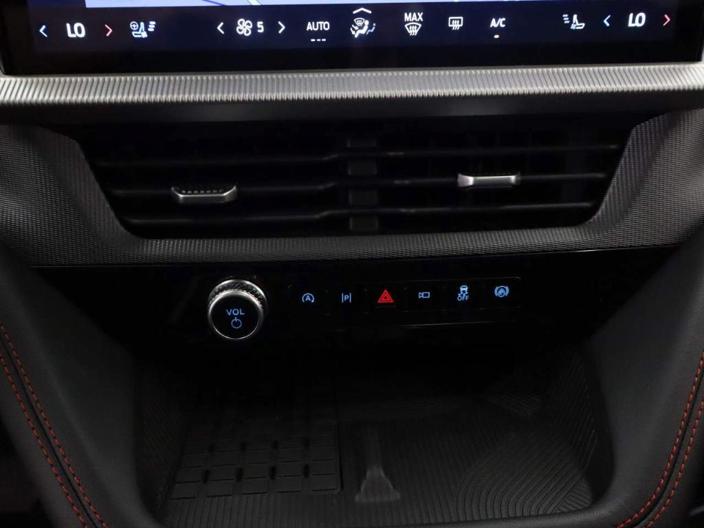 new 2025 Ford Explorer car, priced at $59,060