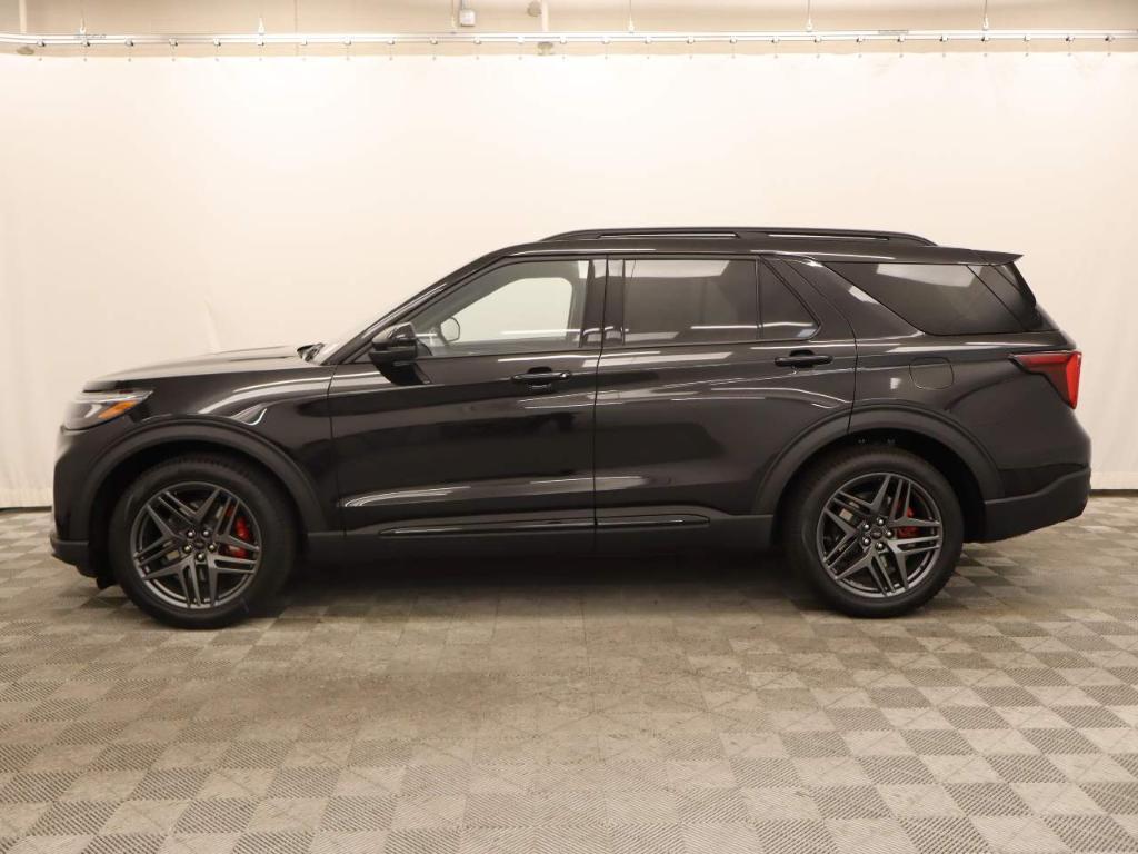 new 2025 Ford Explorer car, priced at $59,060