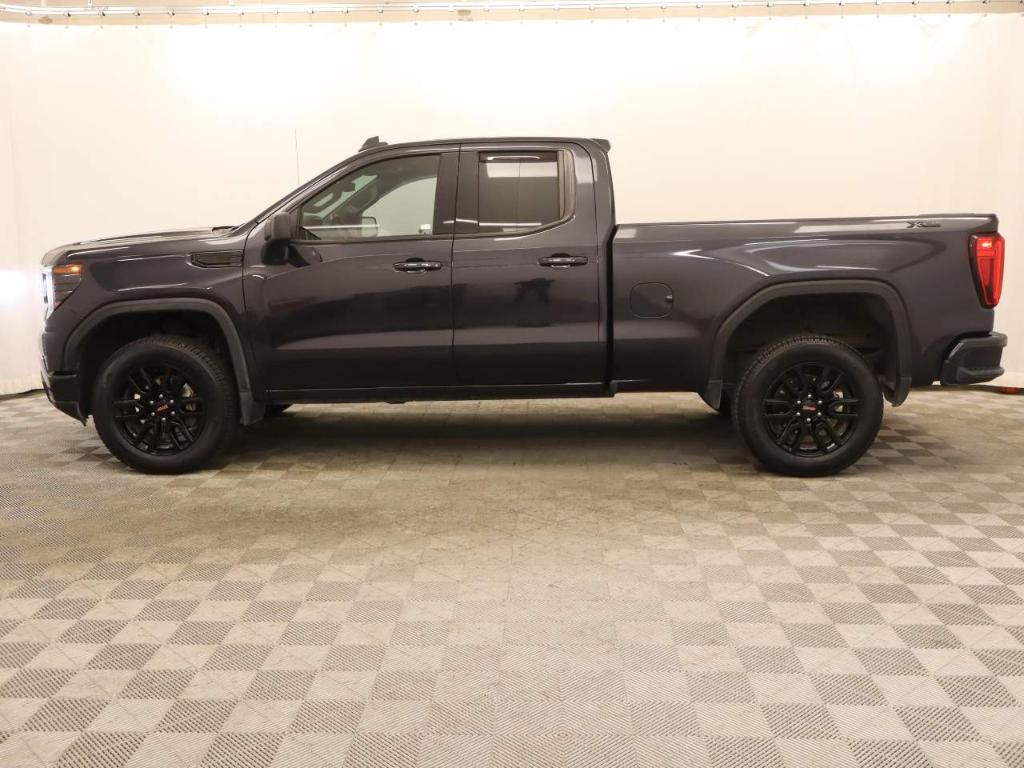 used 2022 GMC Sierra 1500 car, priced at $41,995