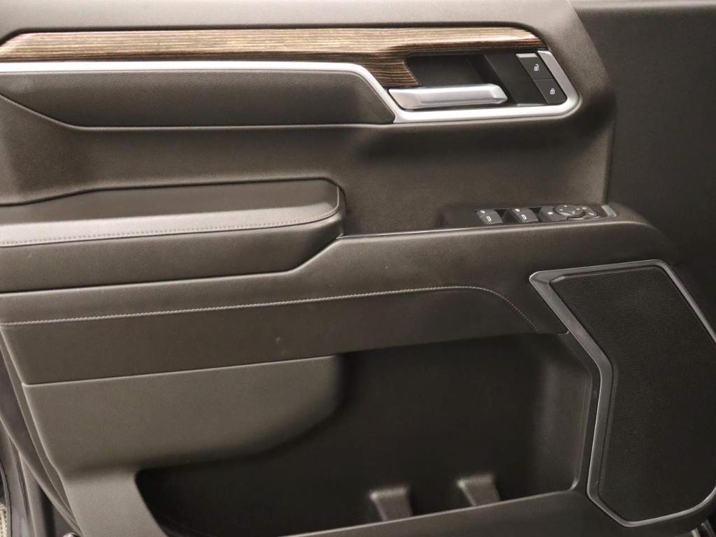 used 2022 GMC Sierra 1500 car, priced at $41,995