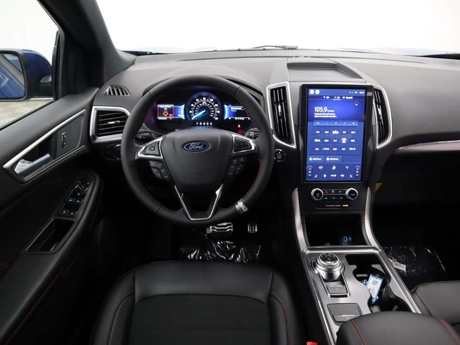 new 2024 Ford Edge car, priced at $41,030