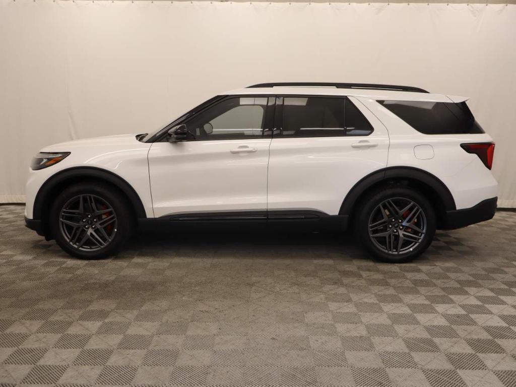 new 2025 Ford Explorer car, priced at $59,025