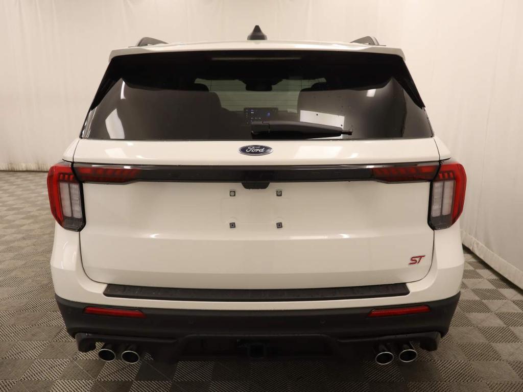 new 2025 Ford Explorer car, priced at $59,025