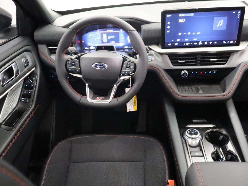 new 2025 Ford Explorer car, priced at $59,025