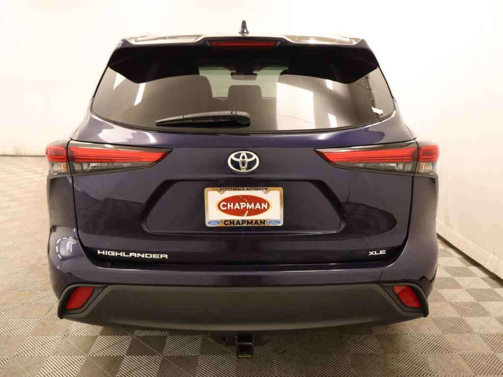 used 2022 Toyota Highlander car, priced at $35,435
