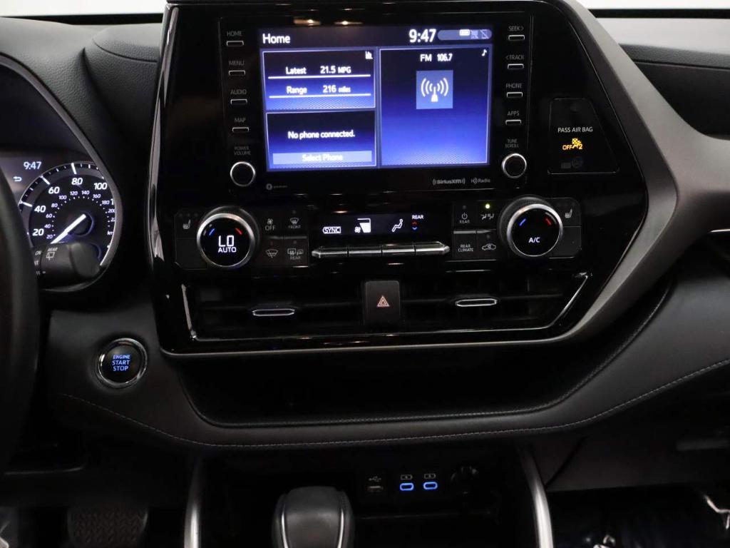 used 2022 Toyota Highlander car, priced at $35,435